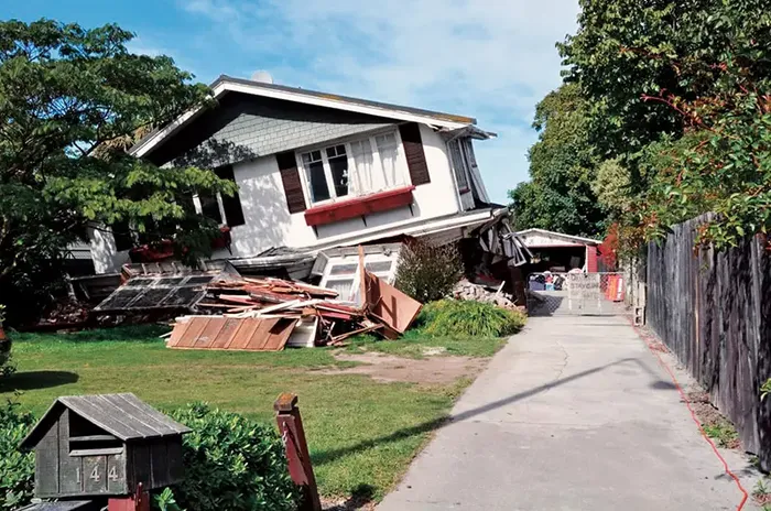 Earthquake damaged house