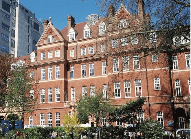 Front of London&#39;s National Hospital for Neurology