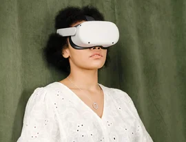 Woman wearing a VR headset - listing